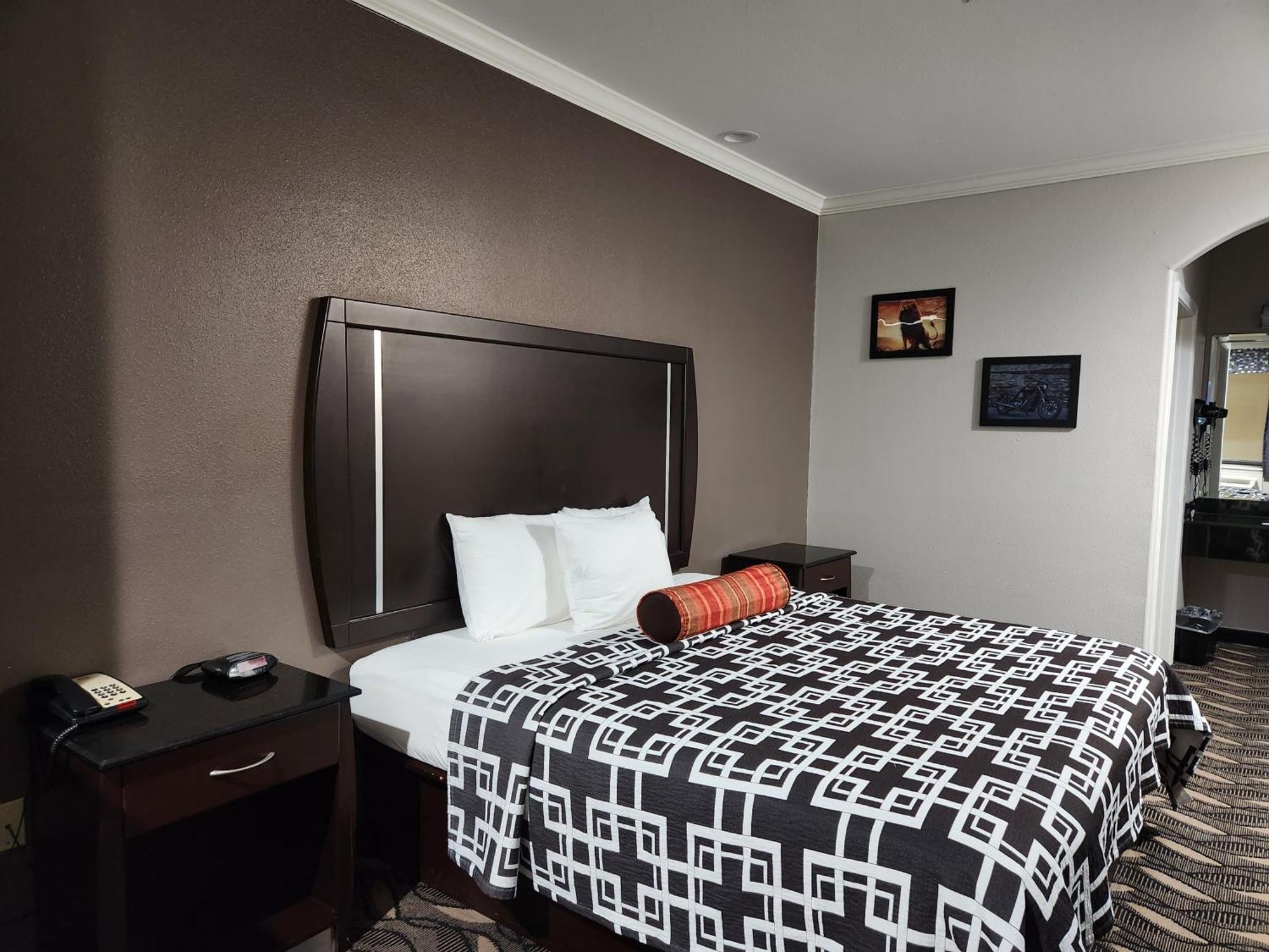 Palace Inn Sam Houston Race Park West Road Екстериор снимка